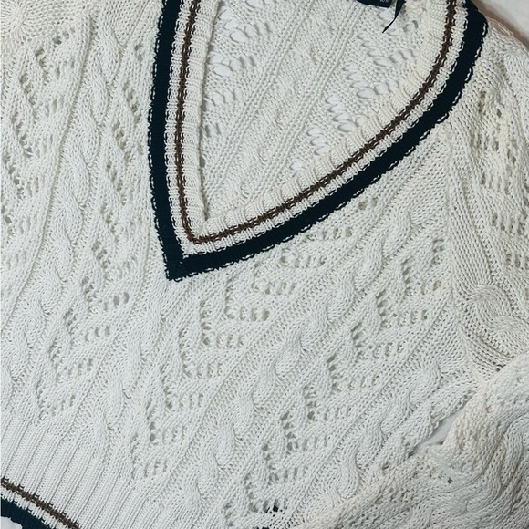 Vintage L.A.M.B White Varsity V-Neck sweater - Picture 3 of 8